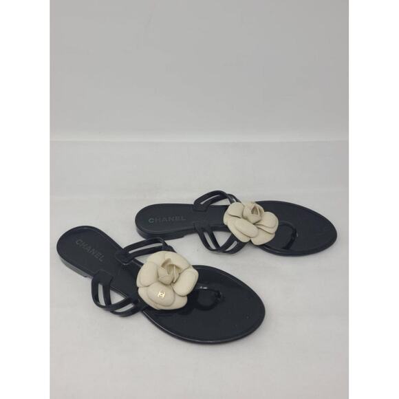 Chanel Black Jelly Camellia Interlocking CC Thong Sandals 40 EU - Picture 7 of 10
